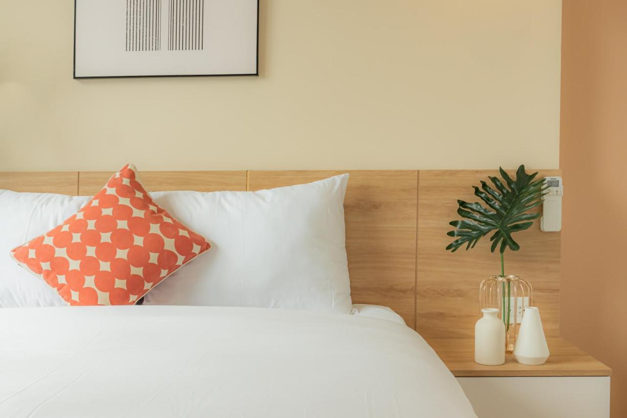9Trip Stay In Soho Residence - 3 Bedrooms Apartment In District 1, Next To Bui Vien Walking Street - Free Saigon Nightlife Walking Tour 호치민 외부 사진